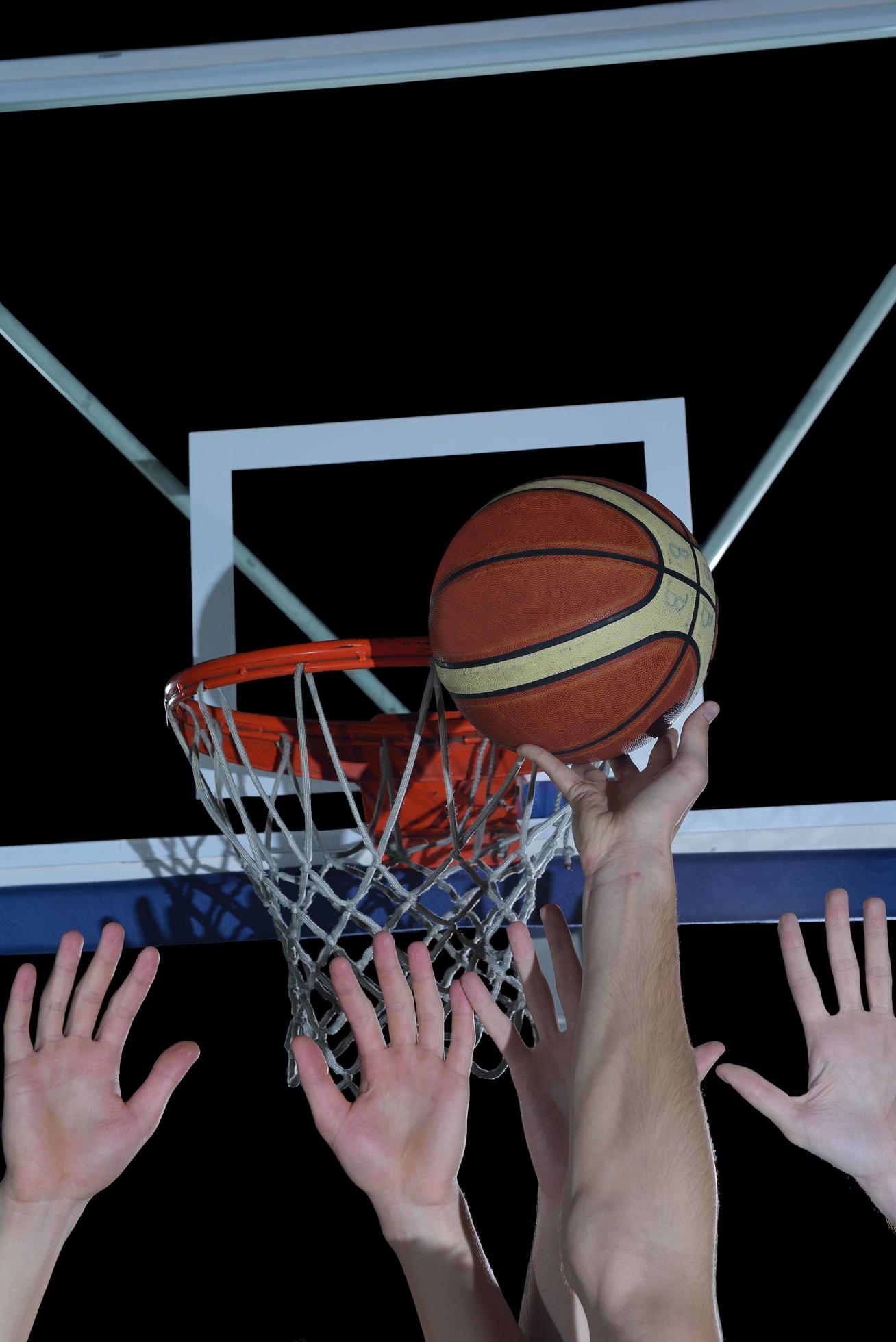 Basket Ball