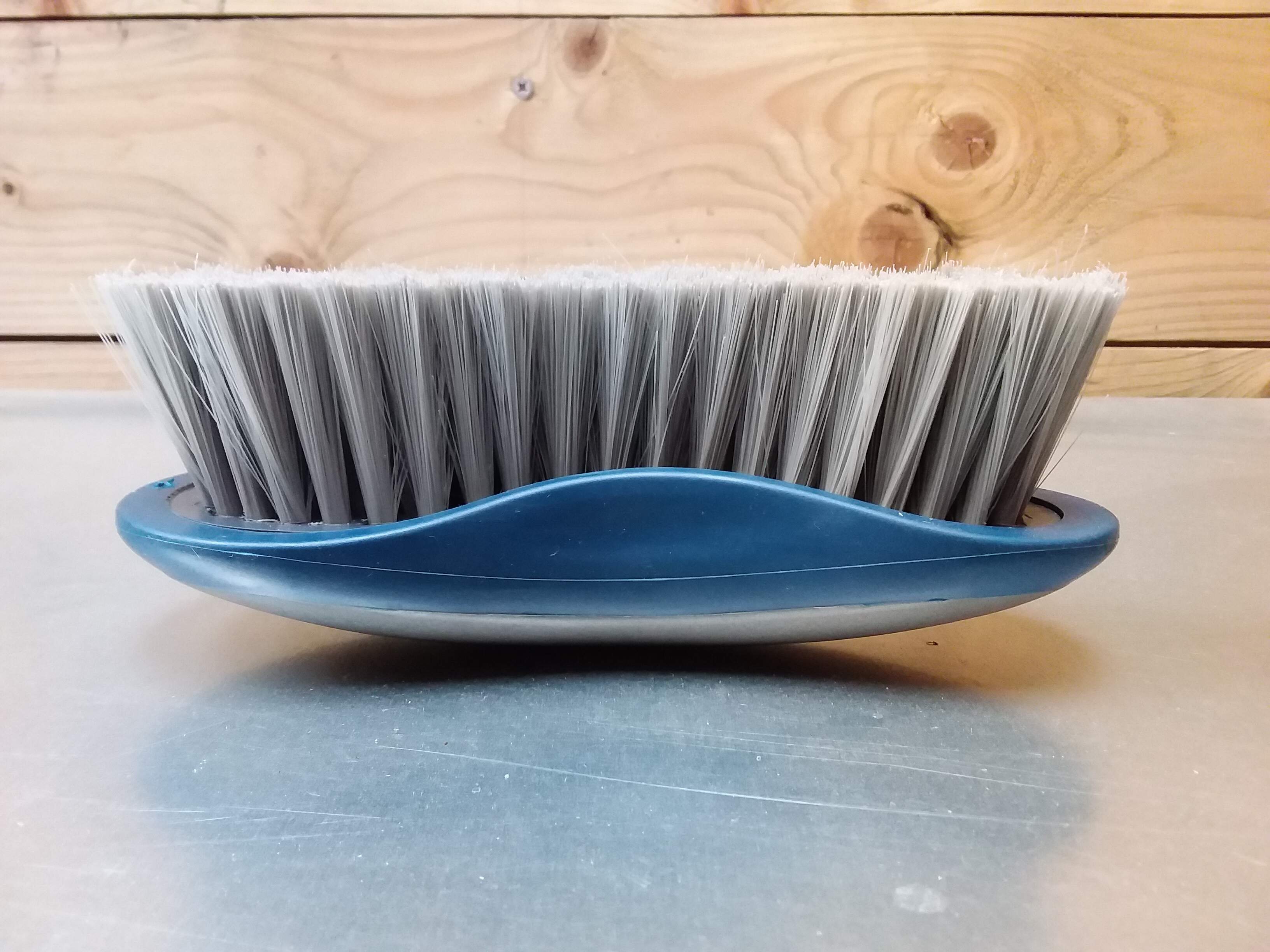 Medium Stiff Brush C4Fh