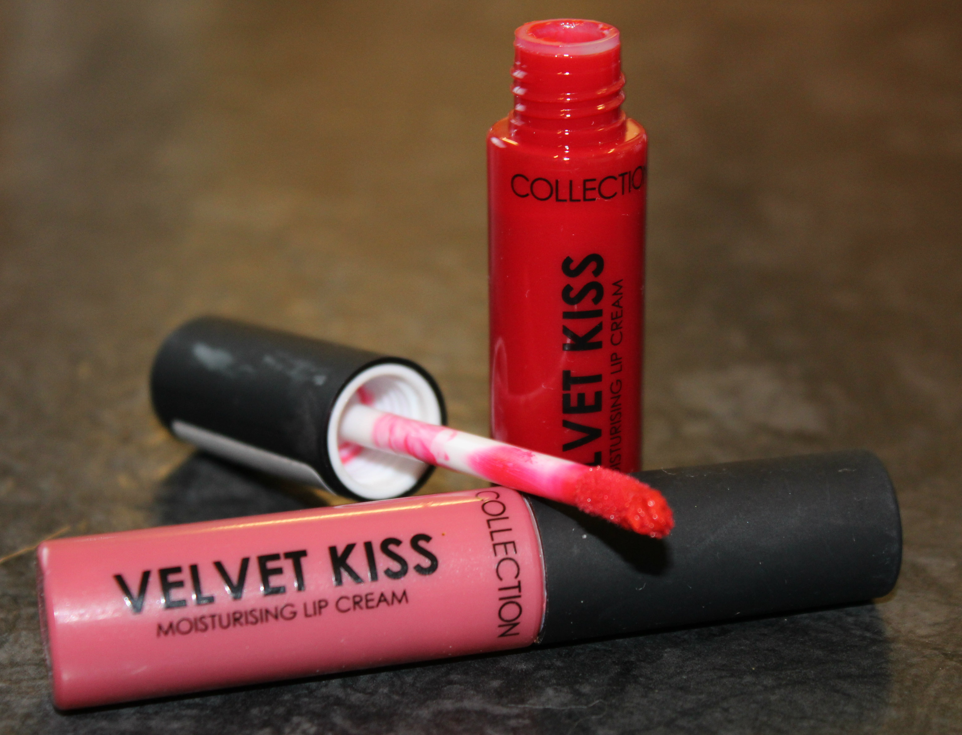 Velvet Lipgloss Kiss Beauty