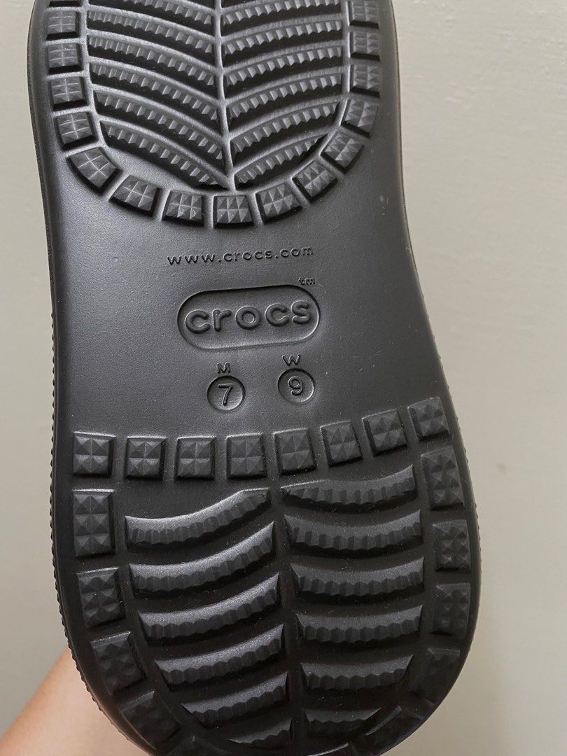 Crocs C-9