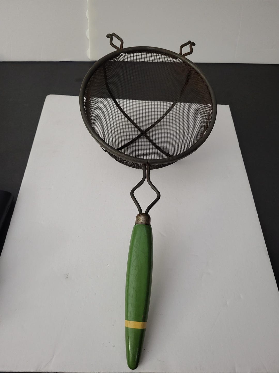 Green Handle Steel Strainer 10Cm/3.9Inc.