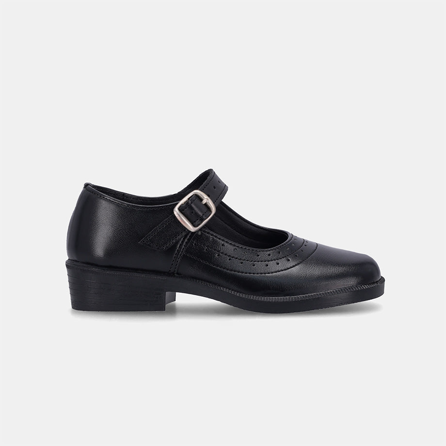 Shoes Bata Toughees No.824/424