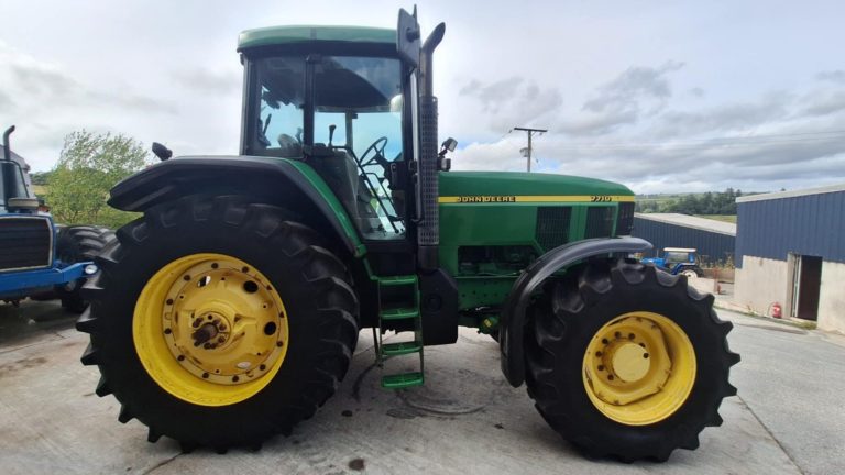 Tractor 7703-1