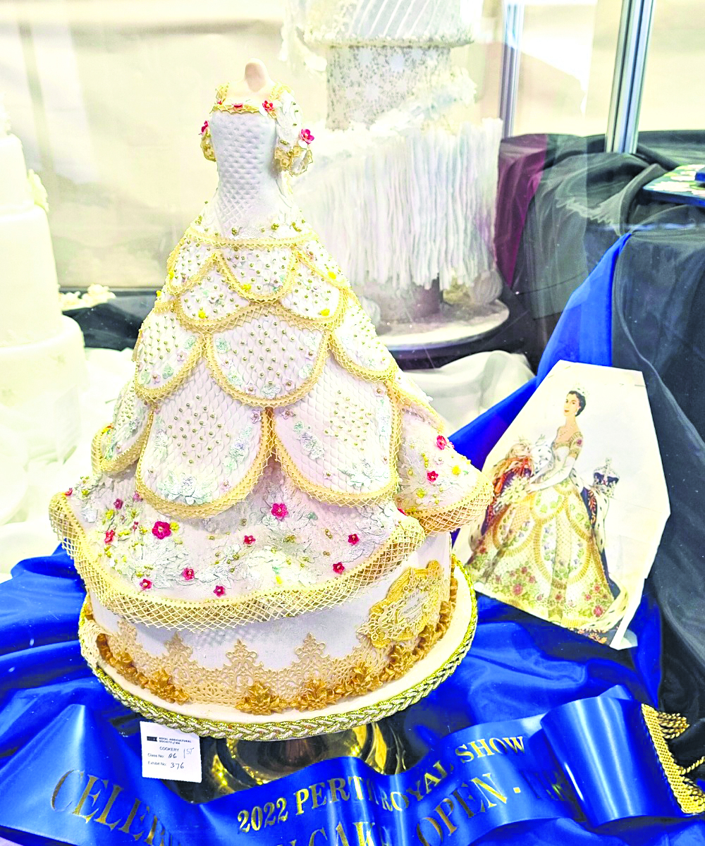mobile cake queen palace