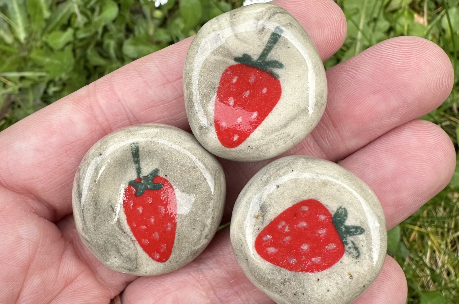 Luminarc Stone. Fraise Bowl J2137