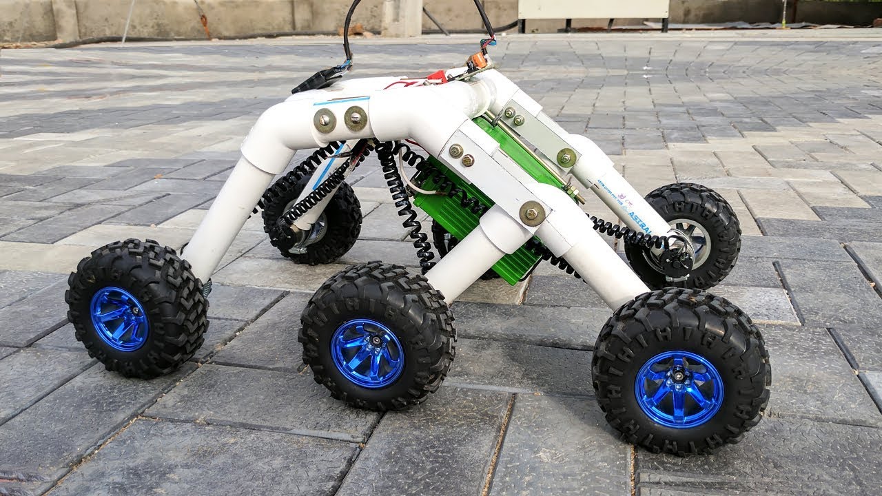 Robot Climbing Car