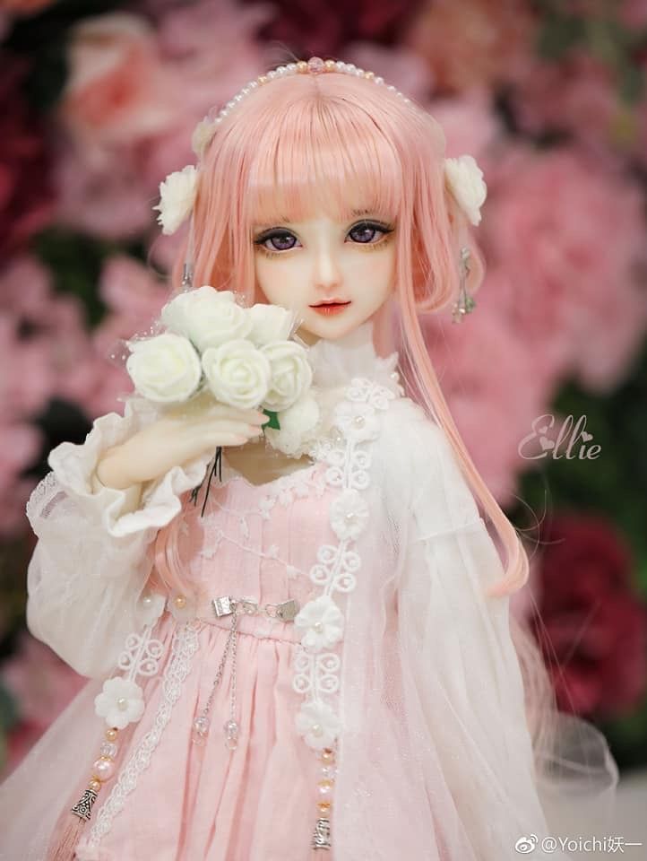 Beautiful Girl Dolly