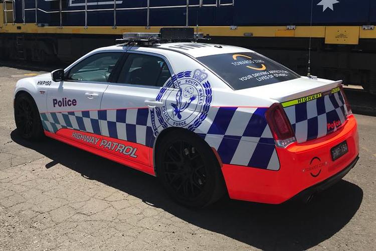 Police Car Big 300B