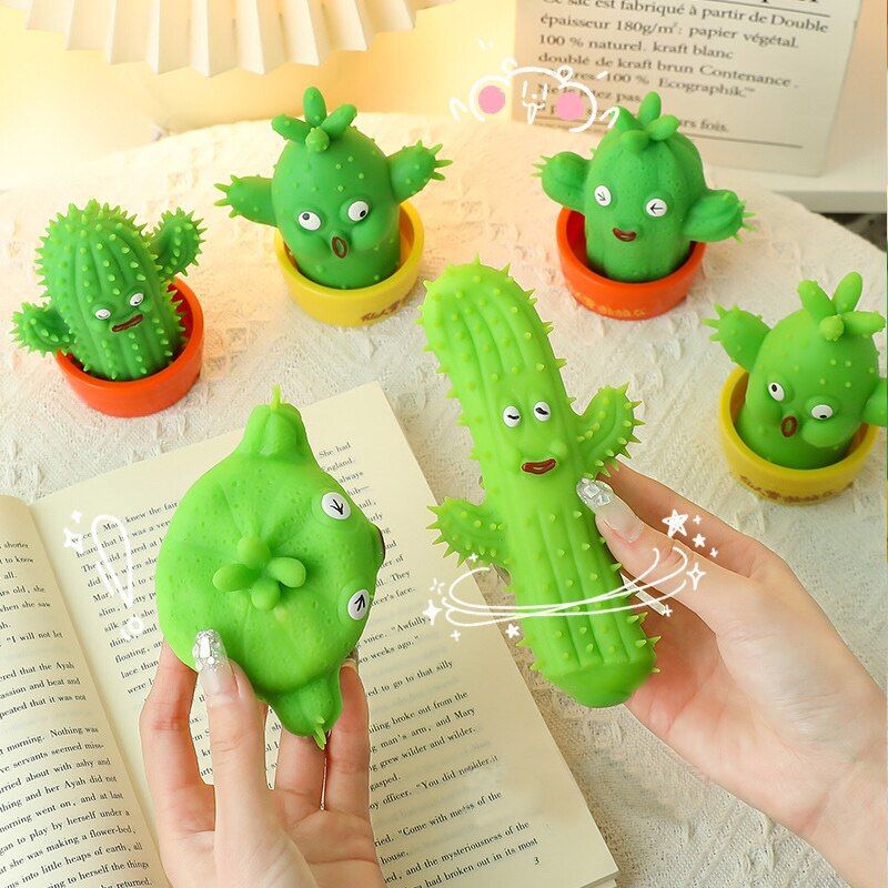 Toy Squreeze Cactus